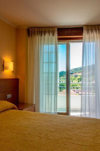 Hotel Mabu Ourense Ngoại thất bức ảnh