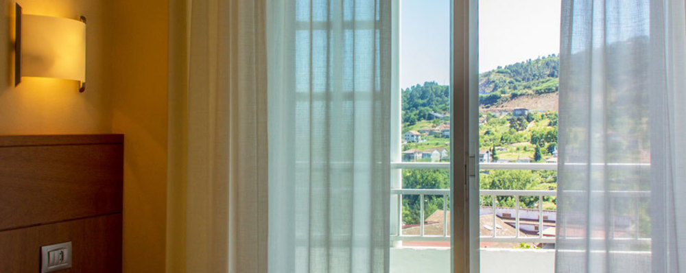 Hotel Mabu Ourense Ngoại thất bức ảnh