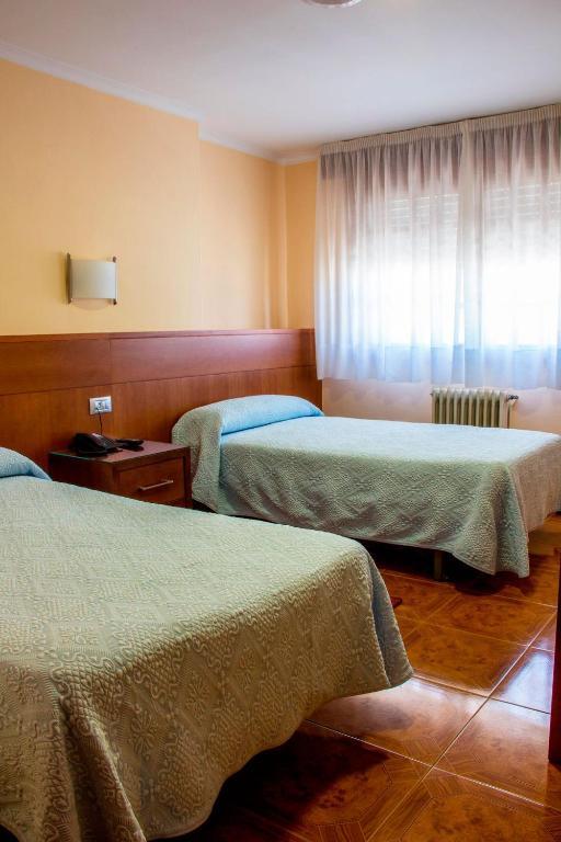 Hotel Mabu Ourense Phòng bức ảnh